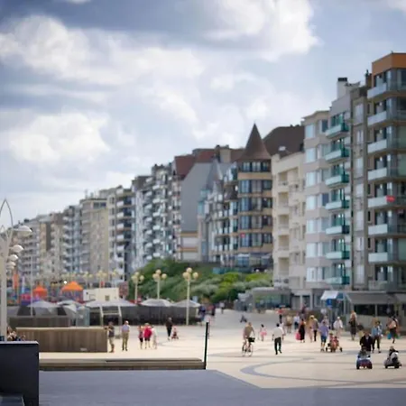 Mozart Apartment De Panne